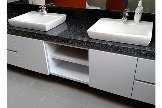 Muebles exclusivos que le dan a su hogar diversas opciones,  que se amoldan a las nuevas tendencias  con diseños y materiales más cálidos y agradables.